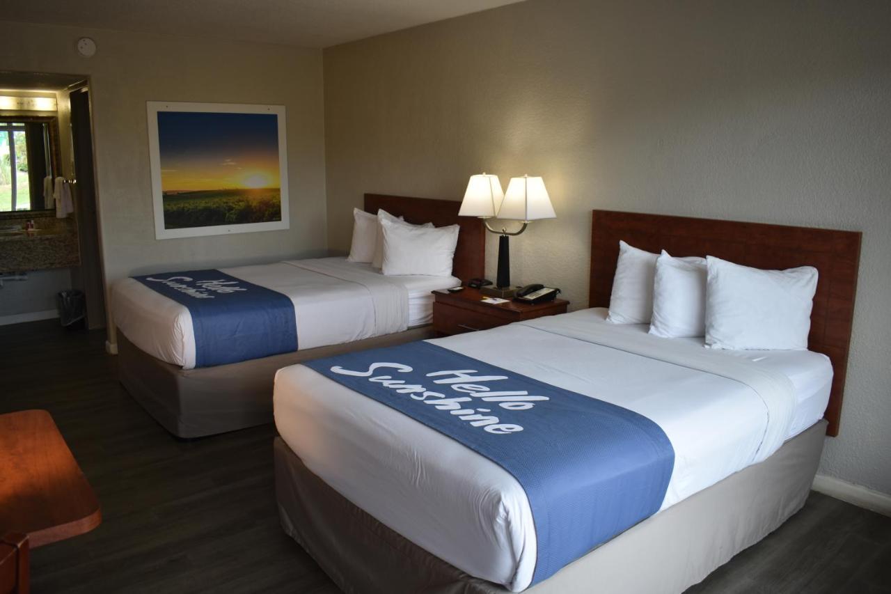 Days Inn By Wyndham Wildwood I-75 Exterior foto