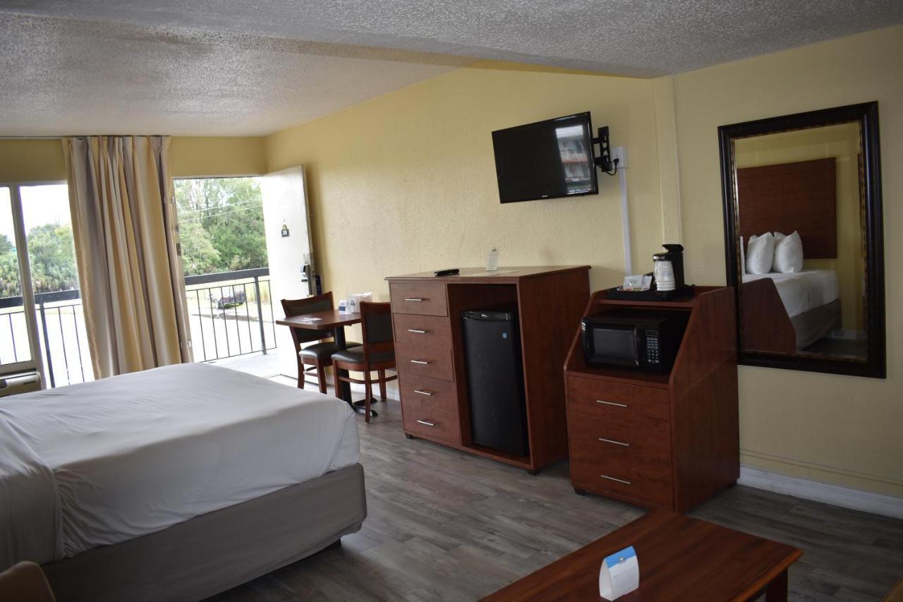 Days Inn By Wyndham Wildwood I-75 Exterior foto